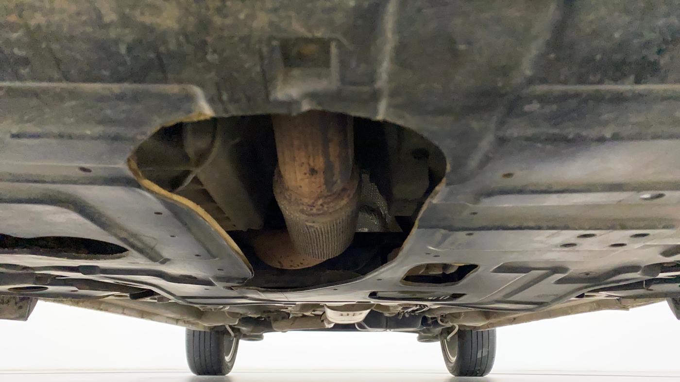2021 Mahindra XUV300 W8 (O) 1.2 PETROL, Petrol, Manual, 22,402 km, Front Underbody