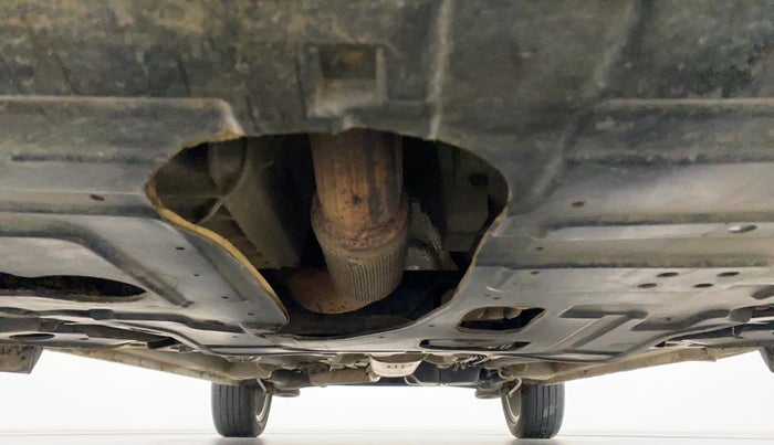2021 Mahindra XUV300 W8 (O) 1.2 PETROL, Petrol, Manual, 22,402 km, Front Underbody