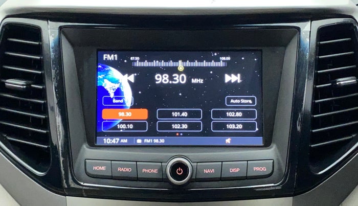 2021 Mahindra XUV300 W8 (O) 1.2 PETROL, Petrol, Manual, 22,402 km, Infotainment System