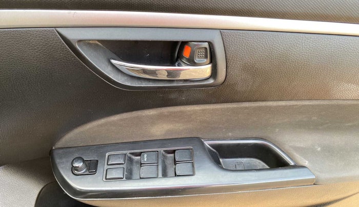 2015 Maruti Swift VXI, Petrol, Manual, 47,202 km, Driver Side Door Panels Control