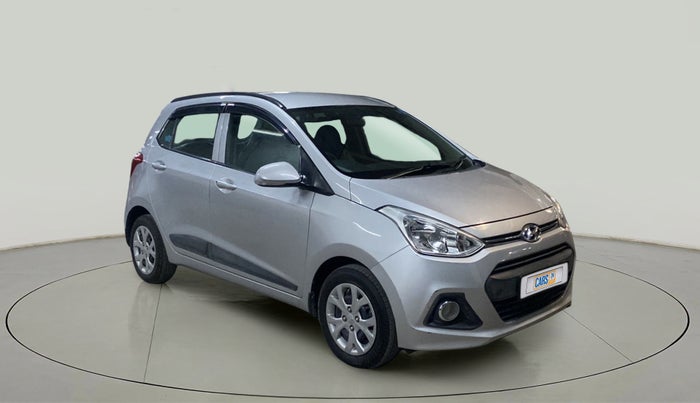 2015 Hyundai Grand i10 SPORTZ 1.2 KAPPA VTVT, Petrol, Manual, 31,037 km, Right Front Diagonal