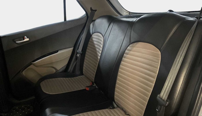 2015 Hyundai Grand i10 SPORTZ 1.2 KAPPA VTVT, Petrol, Manual, 31,037 km, Right Side Rear Door Cabin