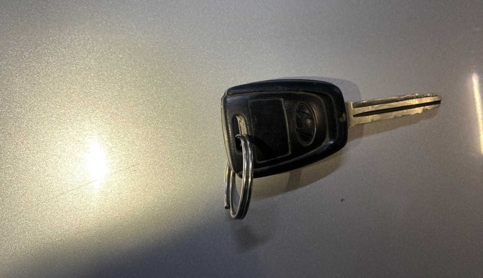 2015 Hyundai Grand i10 SPORTZ 1.2 KAPPA VTVT, Petrol, Manual, 31,037 km, Key Close Up