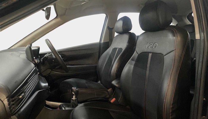 2022 Hyundai NEW I20 SPORTZ 1.5 MT, Diesel, Manual, 19,993 km, Right Side Front Door Cabin