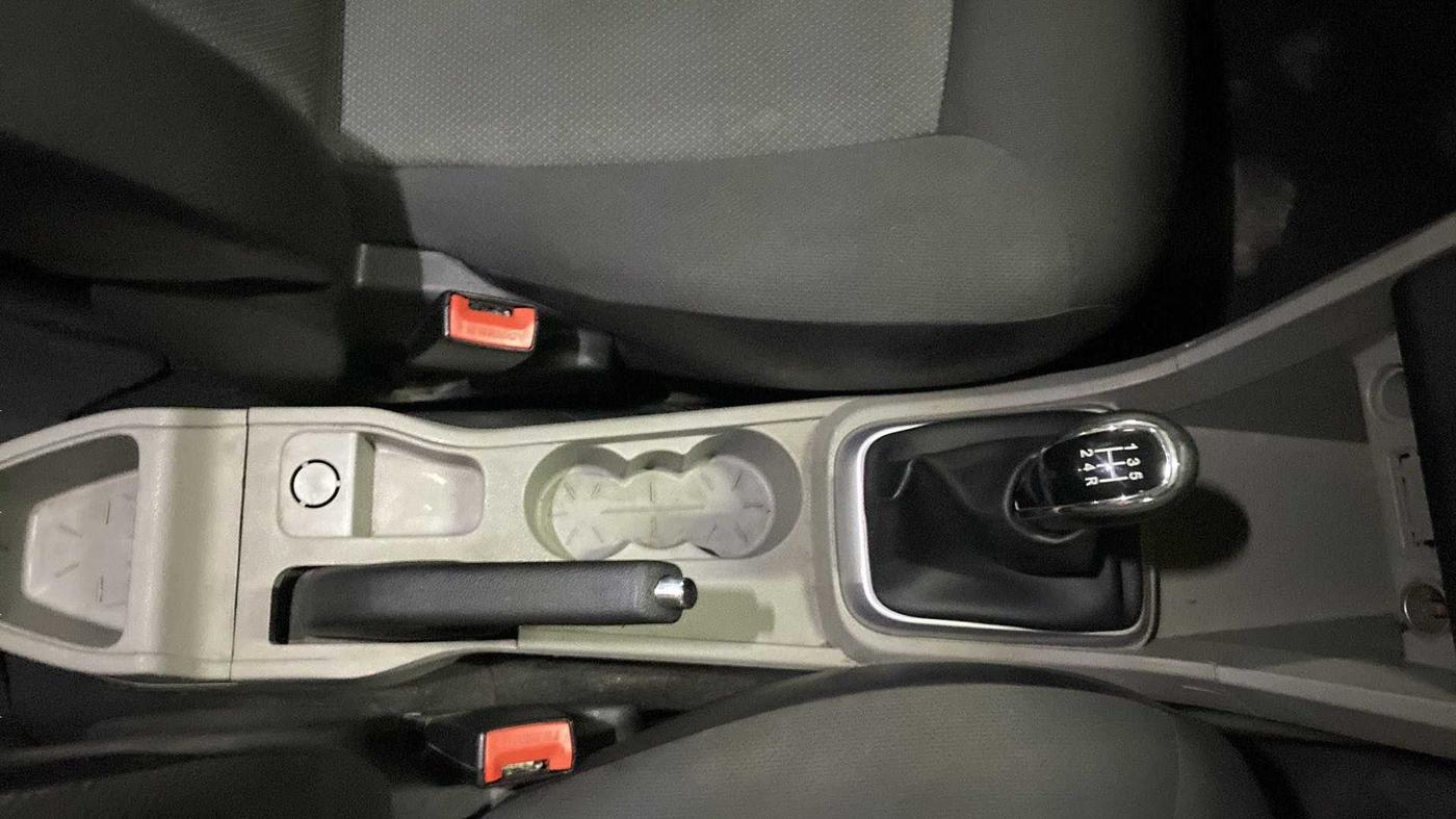 2016 Tata Tiago XM PETROL, Petrol, Manual, 67,934 km, Gear Lever