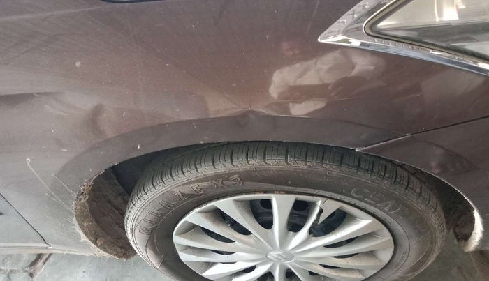 2015 Maruti Ciaz VXI+, Petrol, Manual, 99,741 km, Right fender - Slightly dented