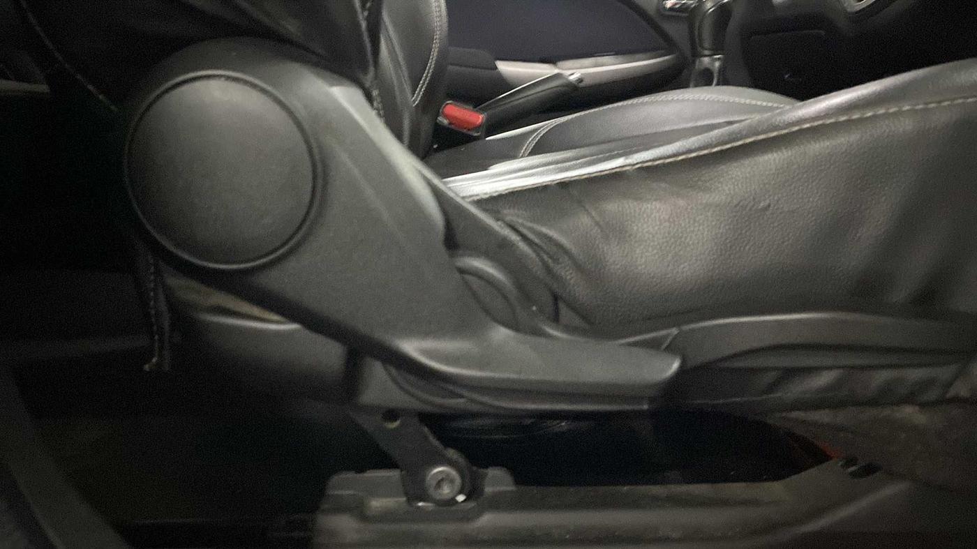 2020 Maruti Baleno ZETA PETROL 1.2, Petrol, Manual, 81,398 km, Driver Side Adjustment Panel