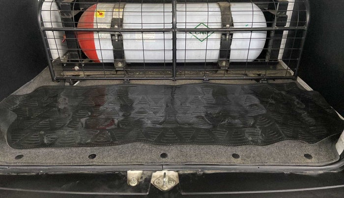 2021 Maruti Eeco 5 STR WITH A/C+HTR CNG, CNG, Manual, 20,511 km, Boot Inside