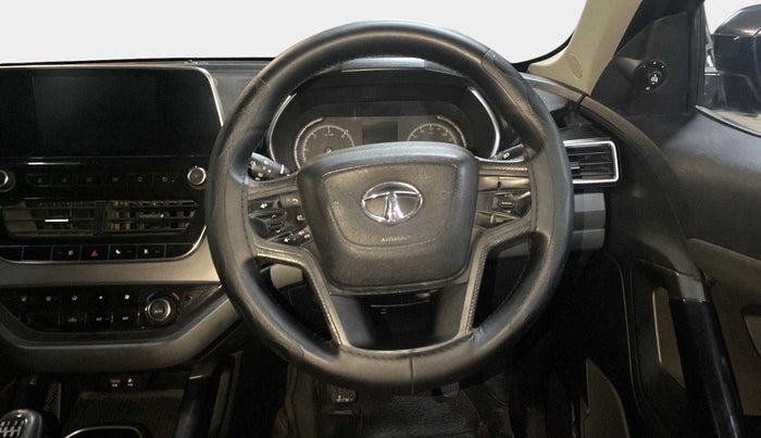 2021 Tata Harrier XT PLUS 2.0L KRYOTEC DARK EDITON, Diesel, Manual, 70,883 km, Steering Wheel Close Up