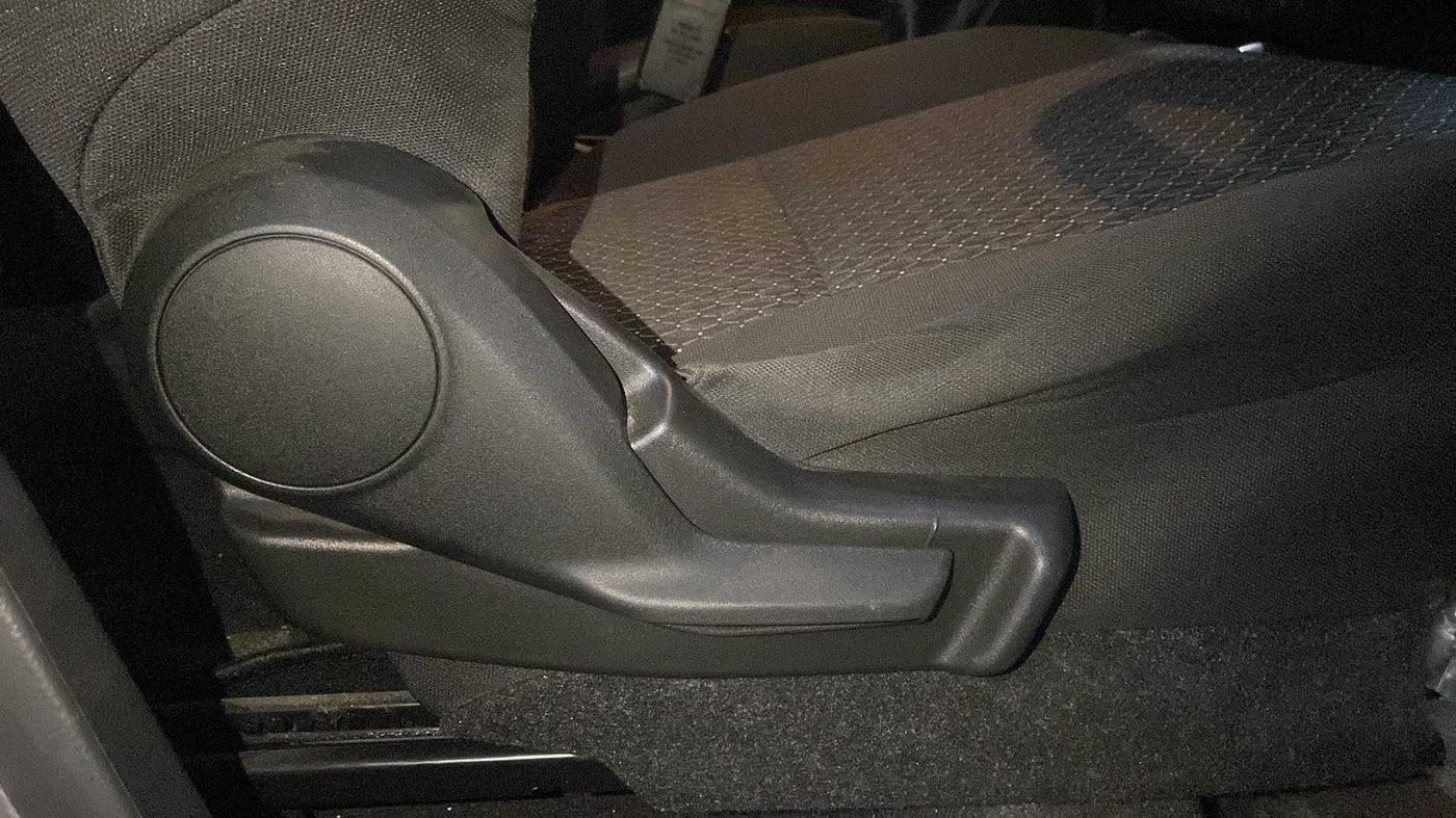 2022 Maruti IGNIS SIGMA 1.2, Petrol, Manual, 6,019 km, Driver Side Adjustment Panel