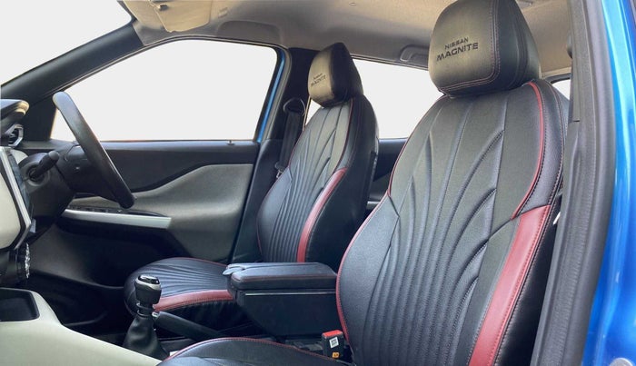 2021 Nissan MAGNITE XV MT, Petrol, Manual, 20,388 km, Right Side Front Door Cabin