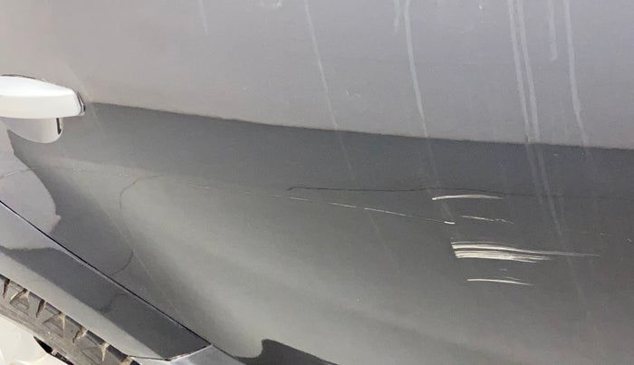 2014 Renault Duster 85 PS RXL DIESEL, Diesel, Manual, 91,671 km, Right rear door - Slightly dented