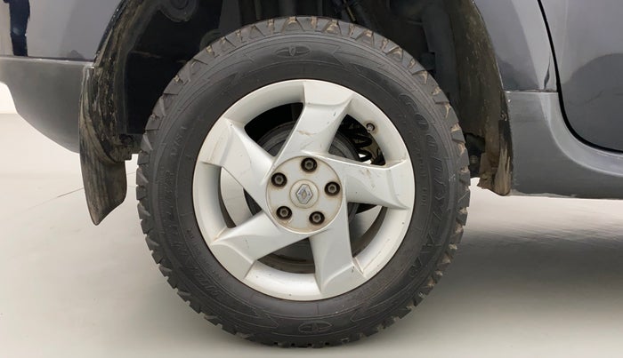 2014 Renault Duster 85 PS RXL DIESEL, Diesel, Manual, 91,671 km, Right Rear Wheel