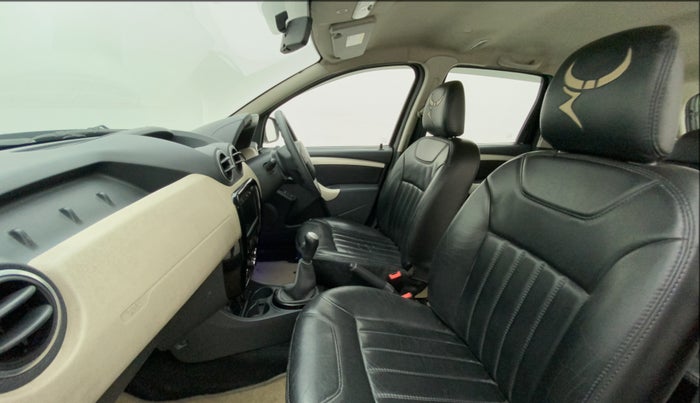 2014 Renault Duster 85 PS RXL DIESEL, Diesel, Manual, 91,671 km, Right Side Front Door Cabin