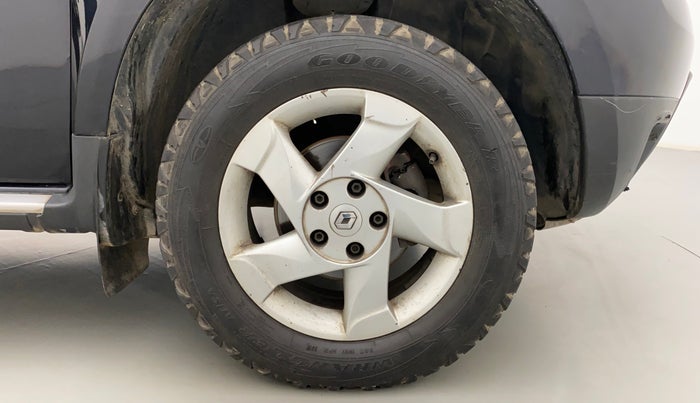 2014 Renault Duster 85 PS RXL DIESEL, Diesel, Manual, 91,671 km, Right Front Wheel
