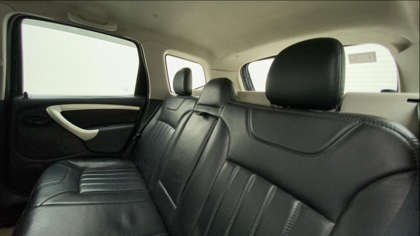 2014 Renault Duster 85 PS RXL DIESEL, Diesel, Manual, 91,671 km, Right Side Rear Door Cabin