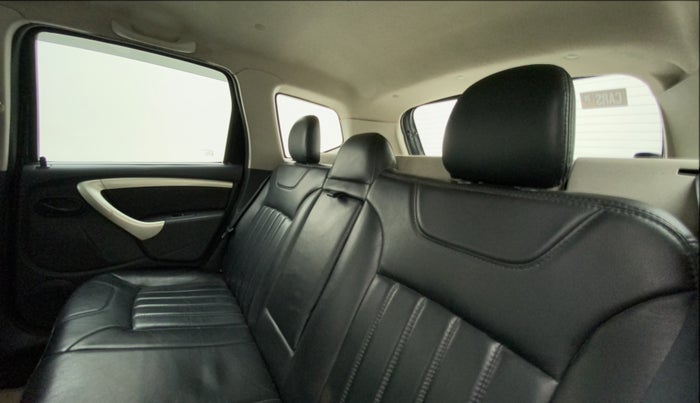 2014 Renault Duster 85 PS RXL DIESEL, Diesel, Manual, 91,671 km, Right Side Rear Door Cabin