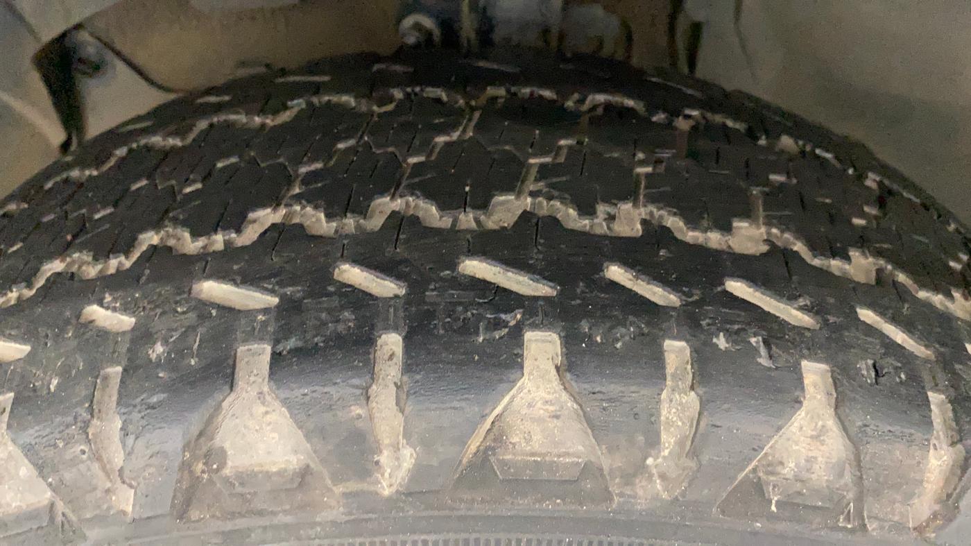 2014 Renault Duster 85 PS RXL DIESEL, Diesel, Manual, 91,671 km, Left Front Tyre Tread