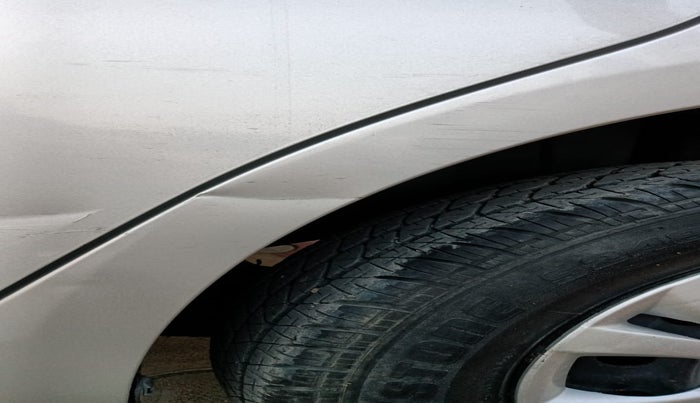 2014 Maruti Swift VXI, Petrol, Manual, 14,204 km, Right quarter panel - Minor scratches