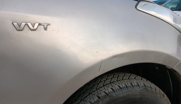 2014 Maruti Swift VXI, Petrol, Manual, 14,204 km, Right fender - Slightly dented
