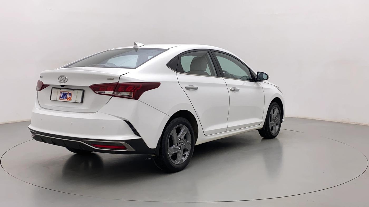 2020 Hyundai Verna SX 1.5 VTVT, Petrol, Manual, 31,897 km, Right Back Diagonal