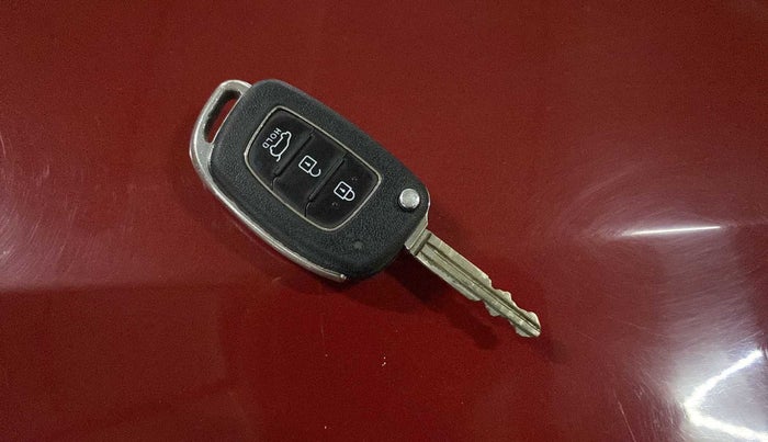 2016 Hyundai Elite i20 SPORTZ 1.2, Petrol, Manual, 71,508 km, Key Close Up