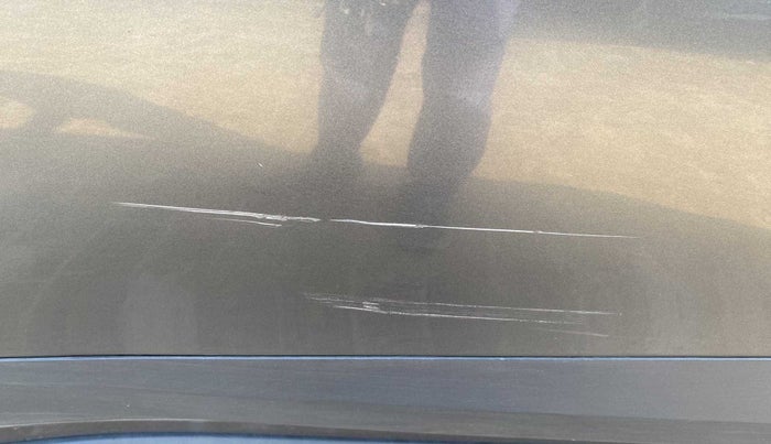 2022 Tata NEXON XE PETROL, Petrol, Manual, 21,025 km, Front passenger door - Minor scratches