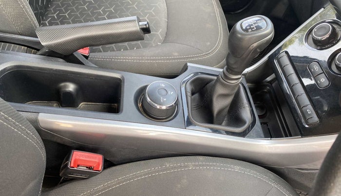 2022 Tata NEXON XE PETROL, Petrol, Manual, 21,025 km, Gear Lever