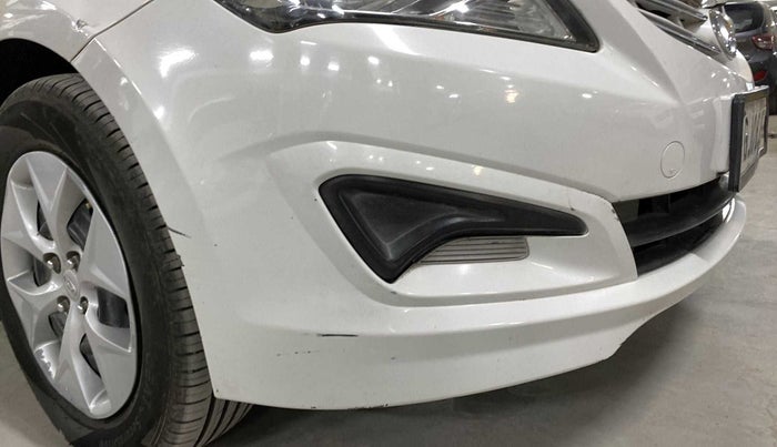 2015 Hyundai Verna FLUIDIC 4S 1.4 VTVT, Petrol, Manual, 95,537 km, Front bumper - Minor damage