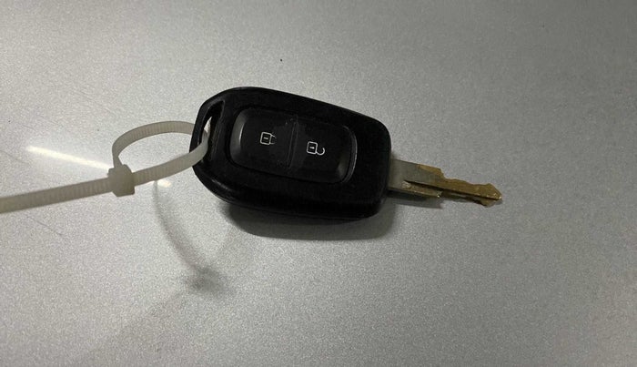 2018 Renault Kwid RXT 1.0, Petrol, Manual, 29,362 km, Key Close Up