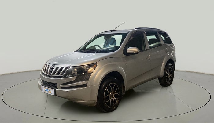 2014 Mahindra XUV500 W4, Diesel, Manual, 93,677 km, Left Front Diagonal