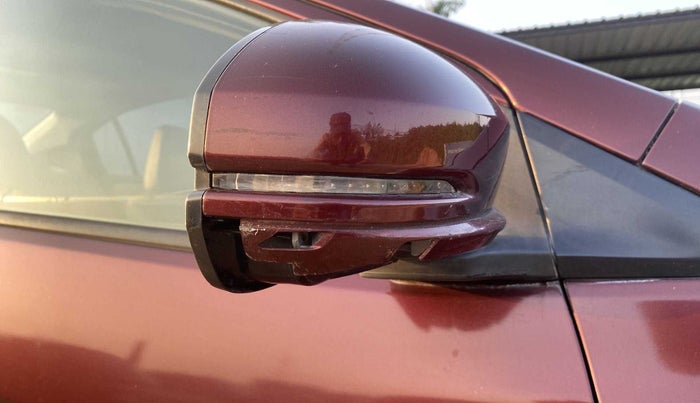 2016 Honda City 1.5L I-VTEC VX (O) MT, Petrol, Manual, 61,880 km, Right rear-view mirror - Cover has minor damage