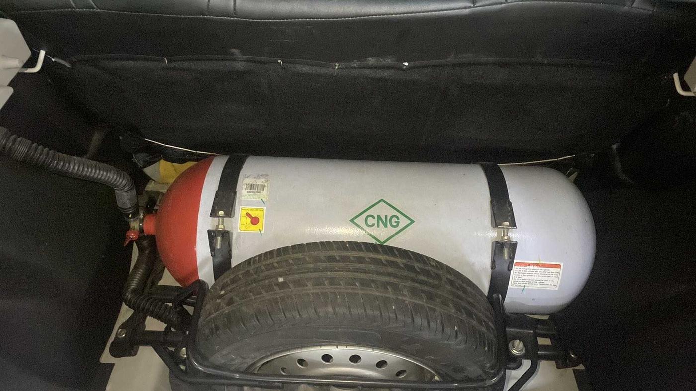 2021 Maruti New Wagon-R LXI CNG 1.0, CNG, Manual, 42,925 km, Boot Inside