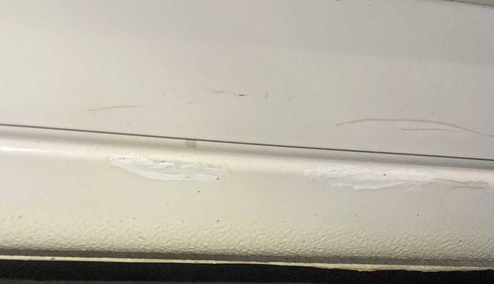 2021 Maruti New Wagon-R LXI CNG 1.0, CNG, Manual, 42,925 km, Left running board - Minor scratches
