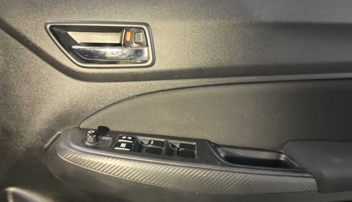 2021 Maruti Swift VXI, Petrol, Manual, 30,004 km, Driver Side Door Panels Control