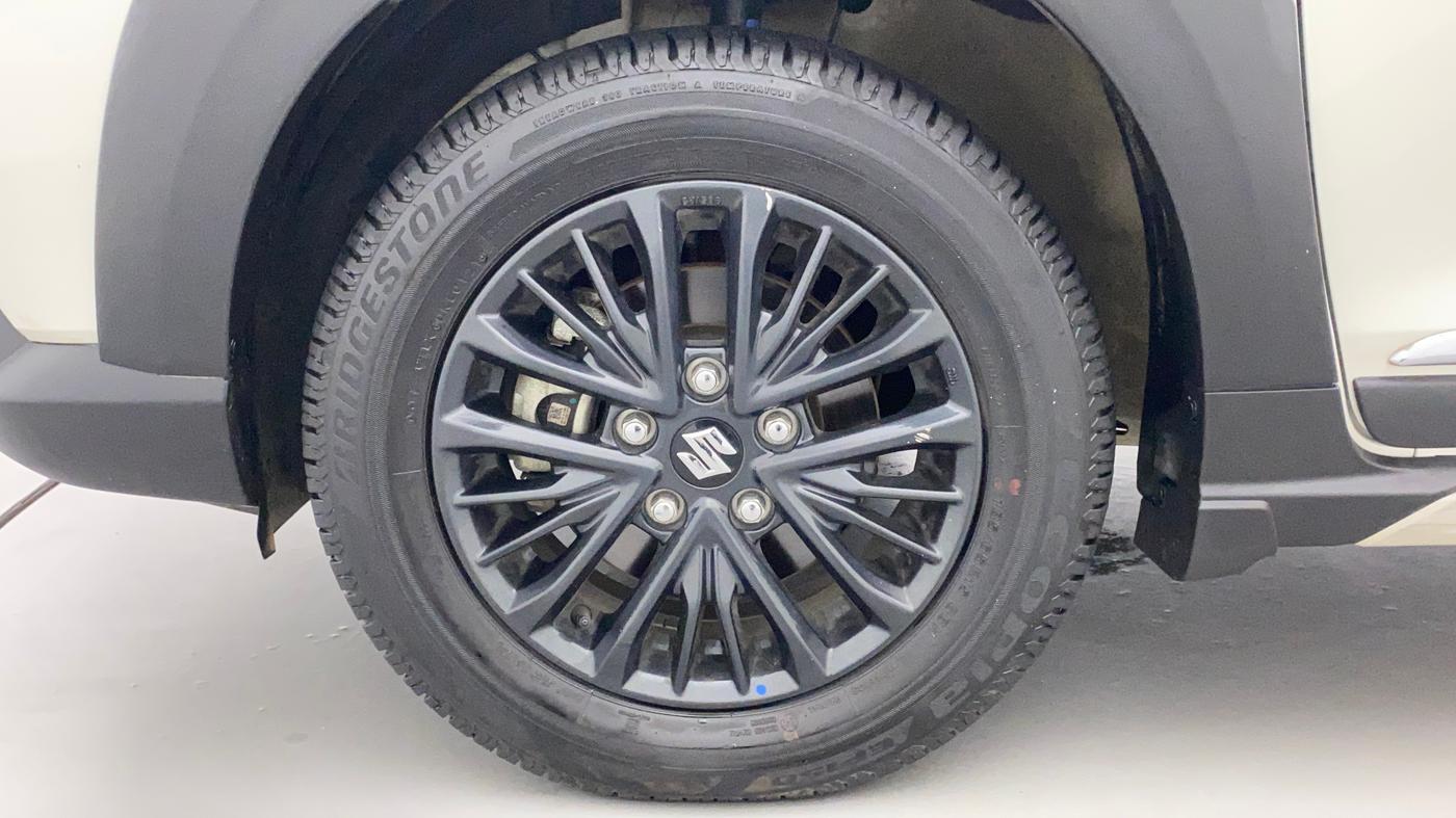 2021 Maruti XL6 ALPHA AT, Petrol, Automatic, 7,647 km, Left Front Wheel