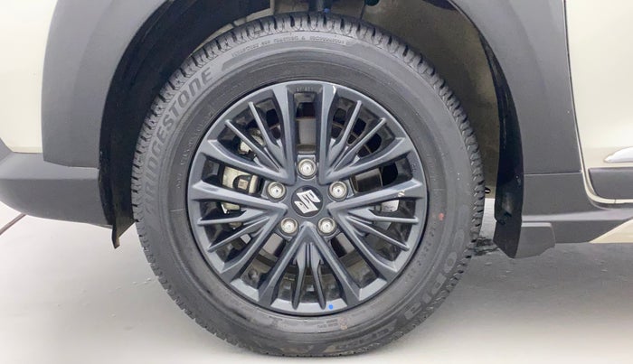2021 Maruti XL6 ALPHA AT, Petrol, Automatic, 7,647 km, Left Front Wheel
