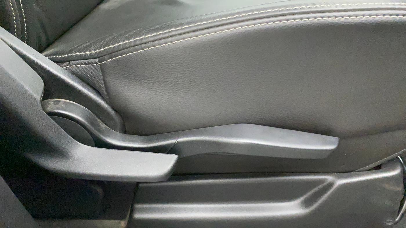 2021 Maruti XL6 ALPHA AT, Petrol, Automatic, 7,647 km, Driver Side Adjustment Panel