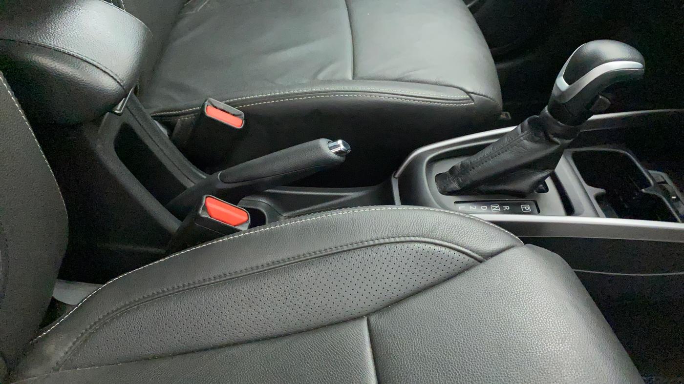 2021 Maruti XL6 ALPHA AT, Petrol, Automatic, 7,647 km, Gear Lever