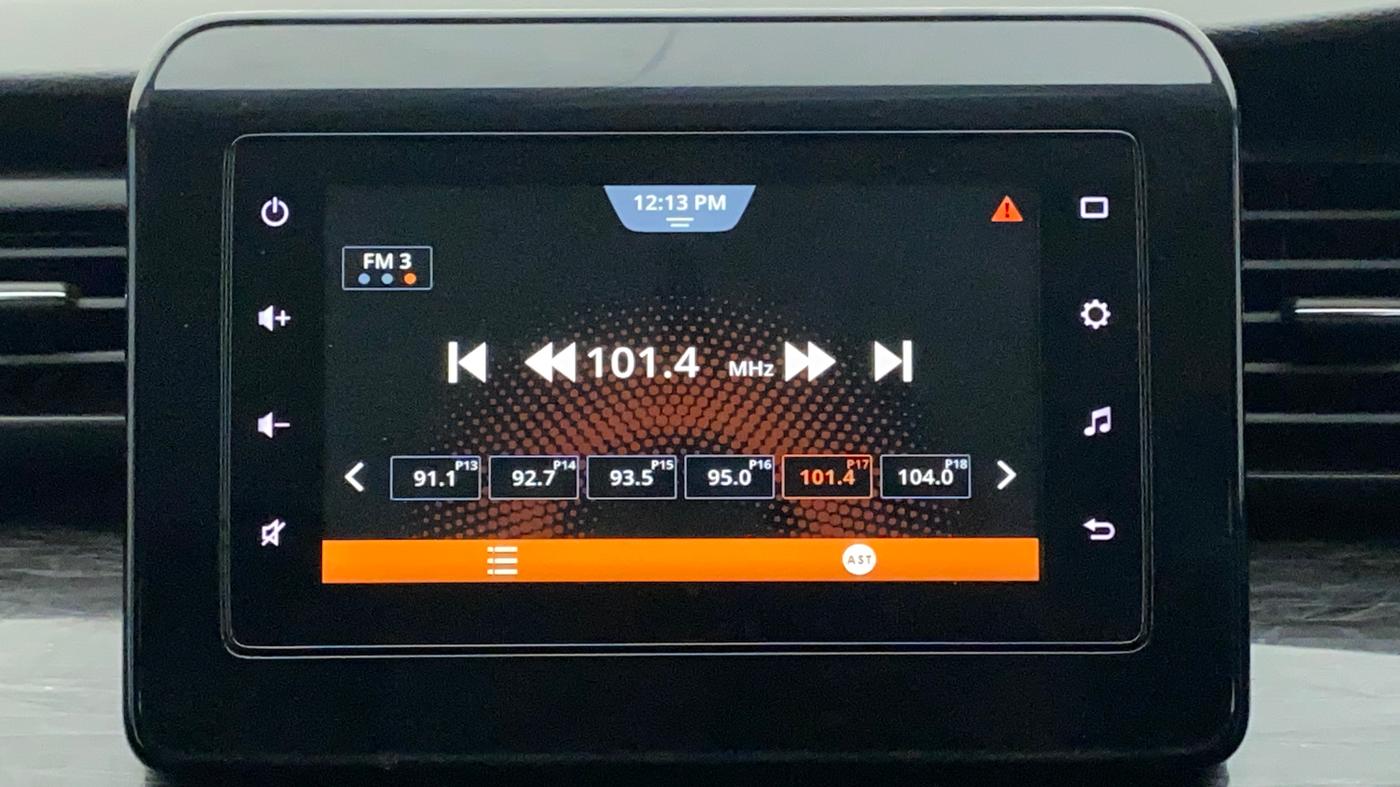 2021 Maruti XL6 ALPHA AT, Petrol, Automatic, 7,647 km, Infotainment System