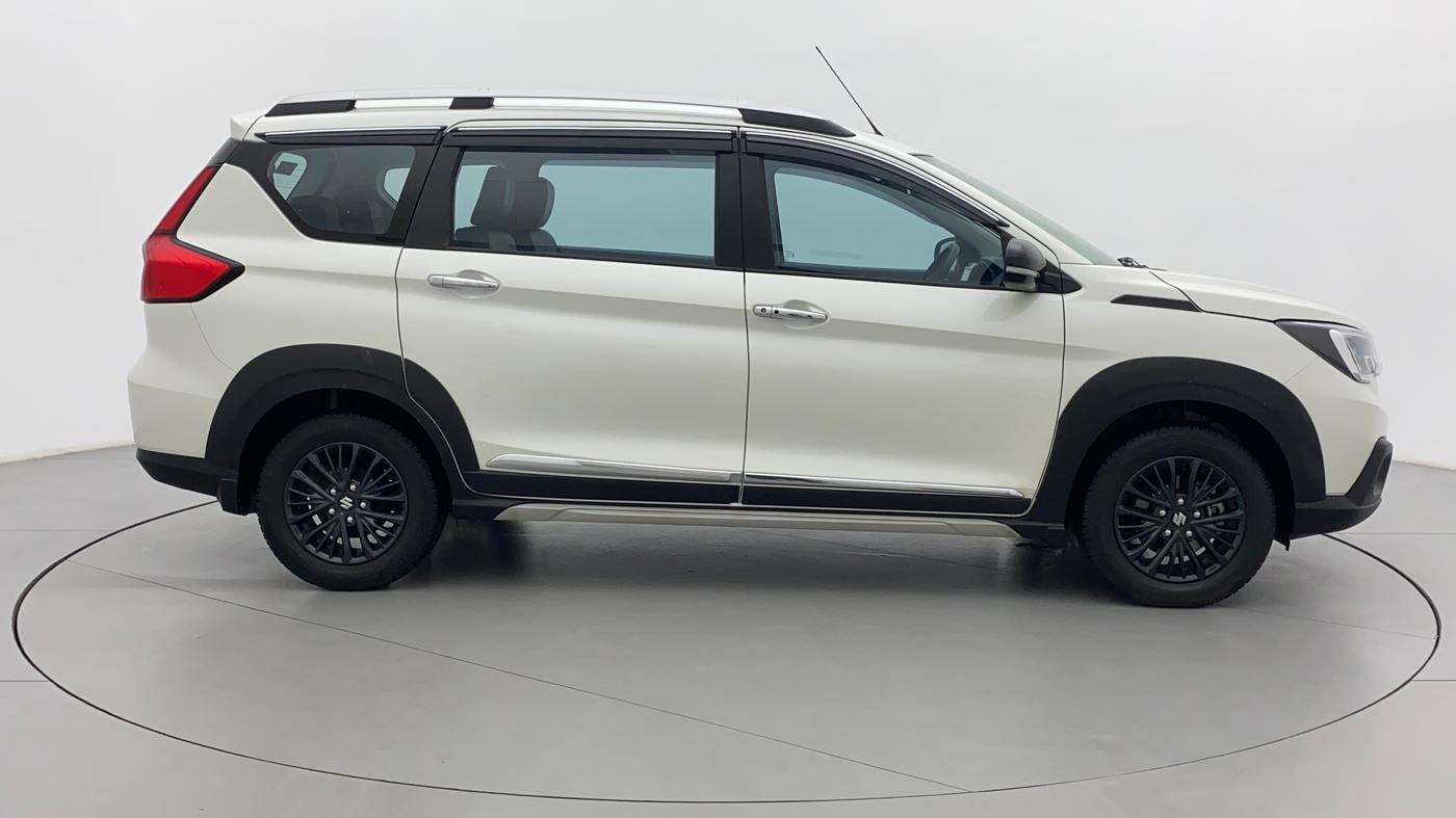 2021 Maruti XL6 ALPHA AT, Petrol, Automatic, 7,647 km, Right Side View
