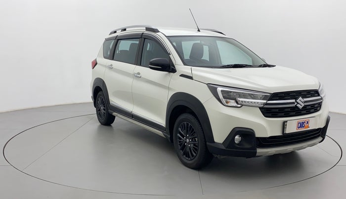 2021 Maruti XL6 ALPHA AT, Petrol, Automatic, 7,647 km, Right Front Diagonal