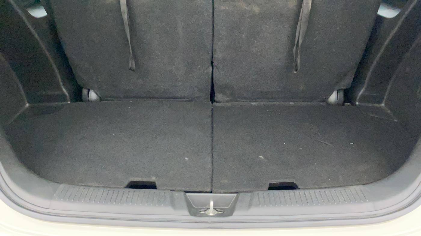 2021 Maruti XL6 ALPHA AT, Petrol, Automatic, 7,647 km, Boot Inside