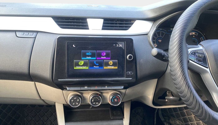 2021 Renault TRIBER RXZ AMT DUAL TONE, Petrol, Automatic, 51,427 km, Air Conditioner