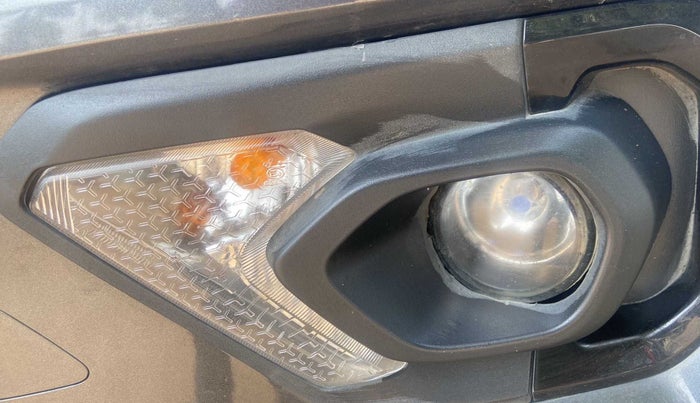 2020 Tata NEXON XM PETROL, Petrol, Manual, 18,387 km, Left fog light - Not working