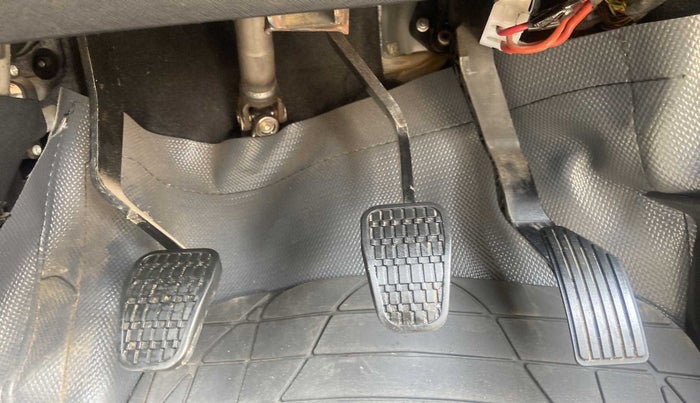 2020 Tata NEXON XM PETROL, Petrol, Manual, 18,387 km, Pedals