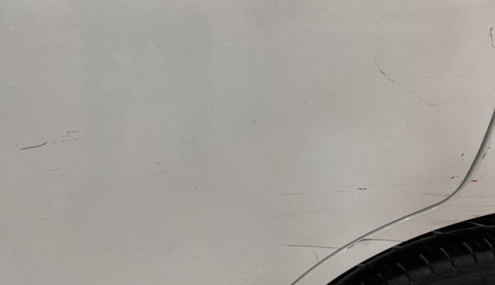 2016 Maruti Alto 800 LXI CNG, CNG, Manual, 82,369 km, Rear left door - Minor scratches