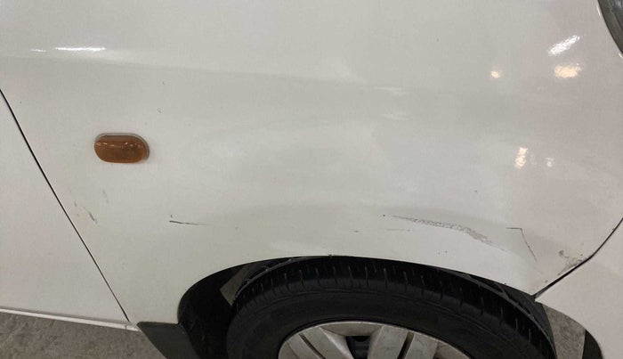2016 Maruti Alto 800 LXI CNG, CNG, Manual, 82,369 km, Right fender - Slightly dented
