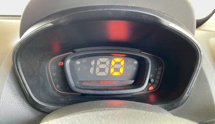 2016 Renault Kwid RXT 0.8 (O), Petrol, Manual, 70,609 km, Odometer Image