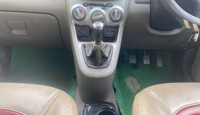 2011 Hyundai i10 SPORTZ 1.2, Petrol, Manual, 56,537 km, Gear Lever